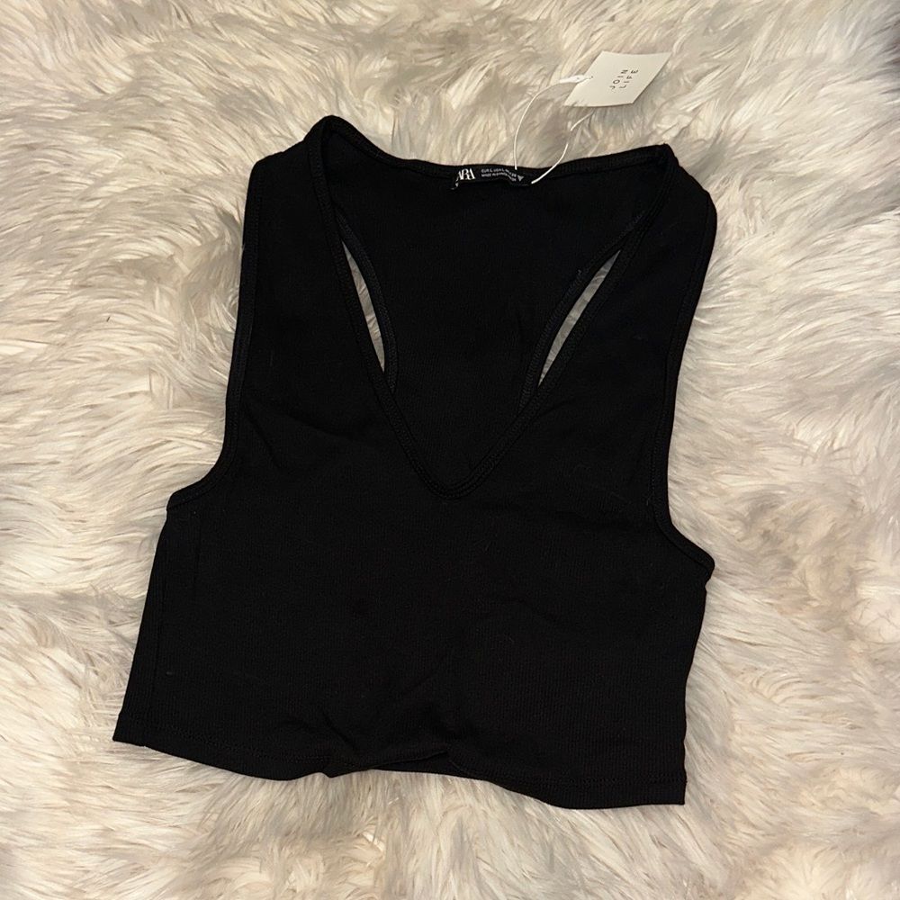 Zara - Black Sleeveless Racerback Tank Top NWT sz L